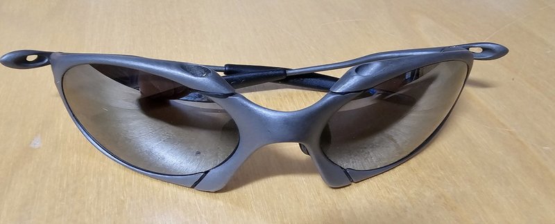 Oakley Romeo. Foto: Tradera Oakley Romeo. Foto: Tradera